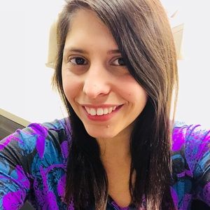 Meet your Posher, Ali